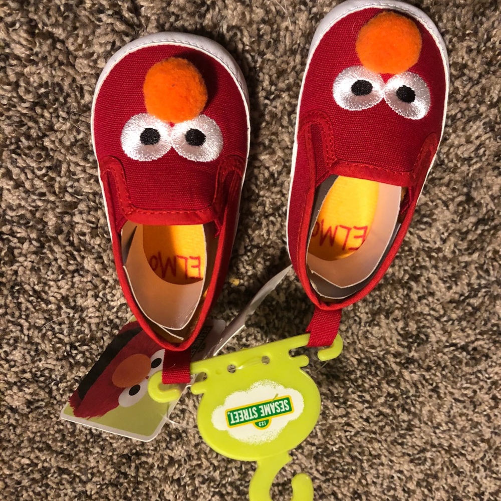 NWT Sesame Street Elmo Shoes